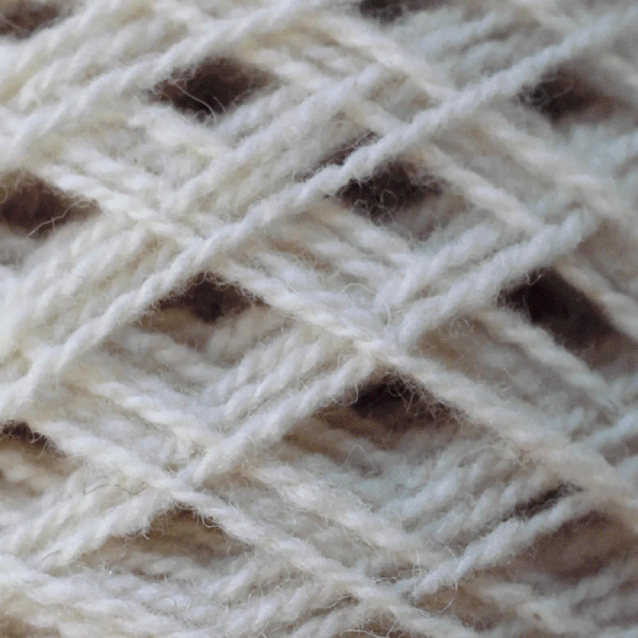 100% Corriedale fårull, DK, 2 trådar – Friendly Wool